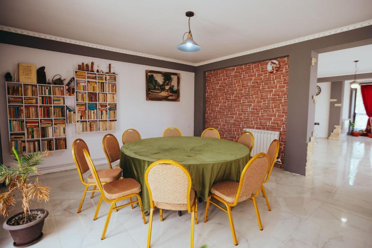 Casa Selly Hotel Тулча Екстериор снимка
